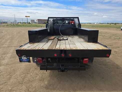 Used 2018 Ford F550 4x4 Regular Cab Super Duty image 6