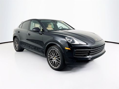 Certified 2023 Porsche Cayenne Coupe image 7