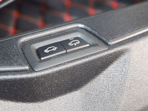 Used 2024 BMW X7 M60i AWD/4WD image 57