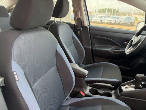 New 2025 Nissan Versa SV image 21
