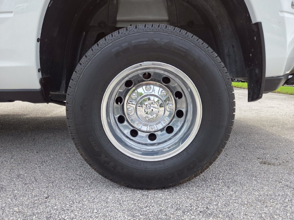 Used 2026 RAM 3500 Laramie w/ Towing Technology Group AWD/4WD image 21