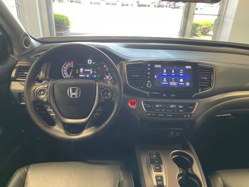 Certified 2023 Honda Ridgeline RTL image 18