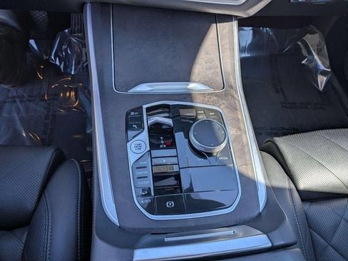 Used 2024 BMW X5 xDrive40i AWD/4WD image 21