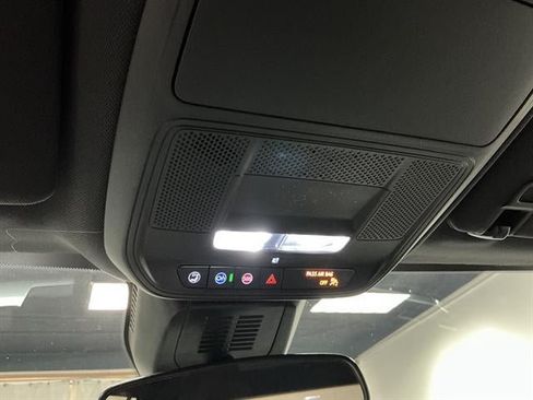 New 2027 GMC Terrain Elevation w/ LPO, Floor Liner Package AWD/4WD image 17