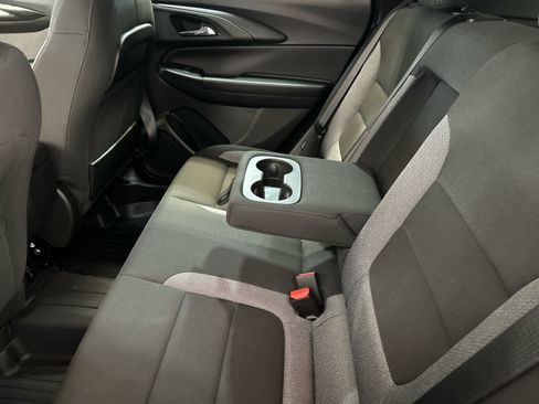 Used 2026 Chevrolet TrailBlazer LT w/ Convenience Package AWD/4WD image 5