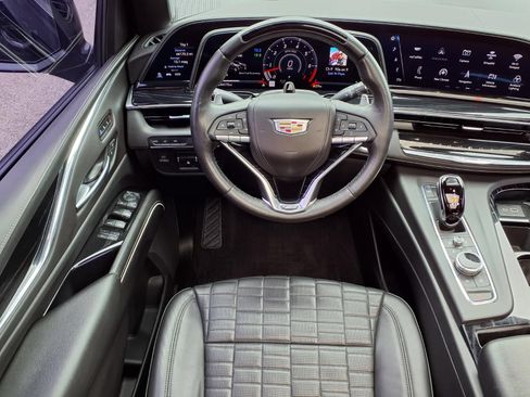 Certified 2024 Cadillac Escalade V AWD/4WD image 12