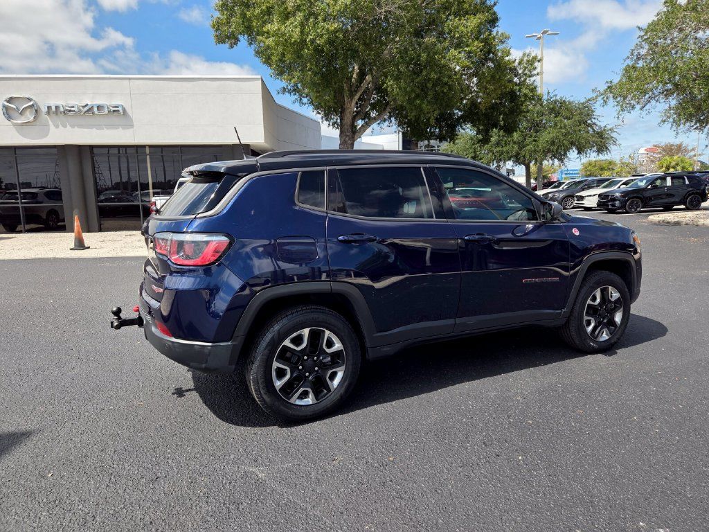 Used 2017 Jeep Compass Trailhawk w/ Navigation Group AWD/4WD image 15