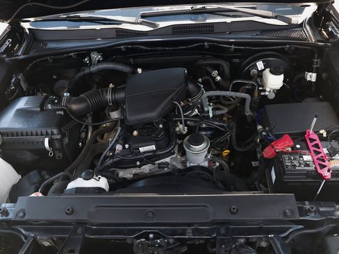 Used 2021 Toyota Tacoma SR w/ SR Convenience Package RWD image 48