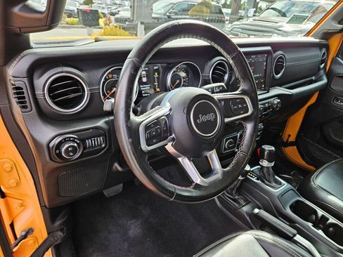 Used 2021 Jeep Gladiator Overland image 18