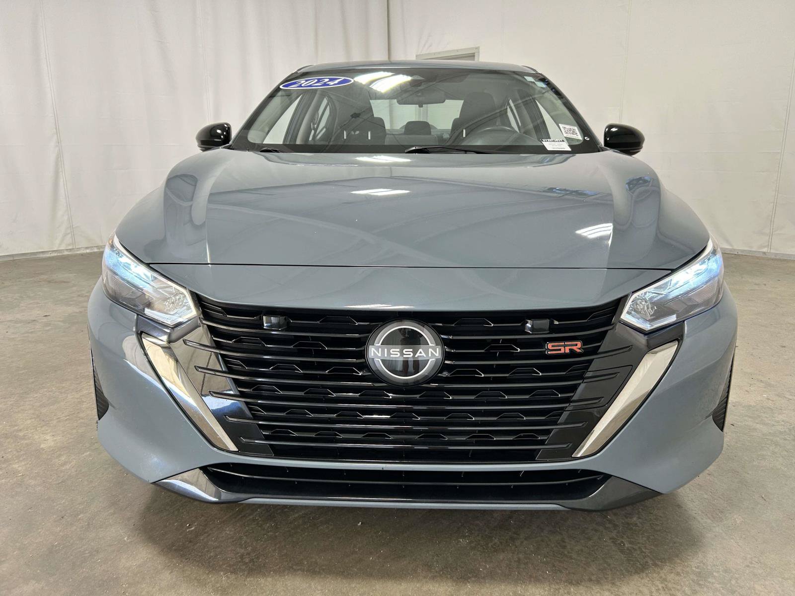 Used 2024 Nissan Sentra SR FWD image 6