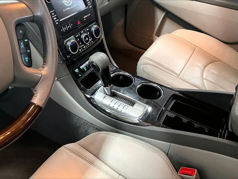 Used 2015 Buick Enclave Leather FWD image 14