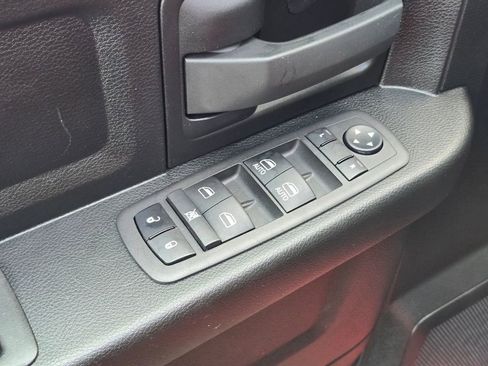 Used 2023 RAM 1500 Express w/ Wheel & Sound Group image 20