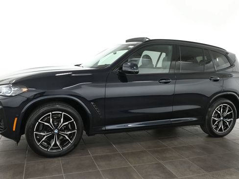 Used 2024 BMW X3 xDrive30i w/ Premium Package AWD/4WD image 2