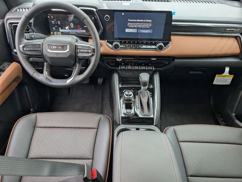 New 2026 GMC Canyon AT4 w/ Technology Plus Package AWD/4WD image 8