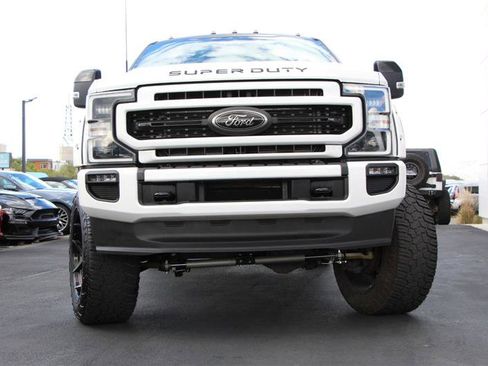 Used 2021 Ford F250 Lariat image 5