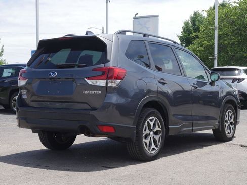 Used 2021 Subaru Forester Premium w/ Popular Package #1 AWD/4WD image 9