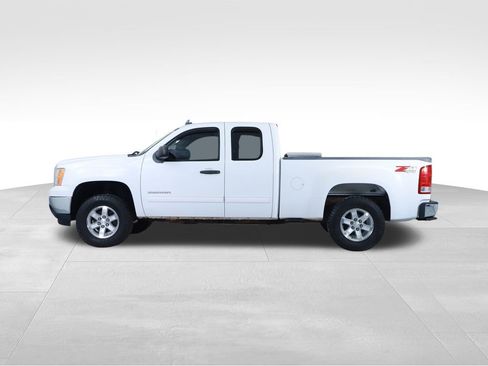 Used 2011 GMC Sierra 1500 SLE w/ Power Tech Package image 9