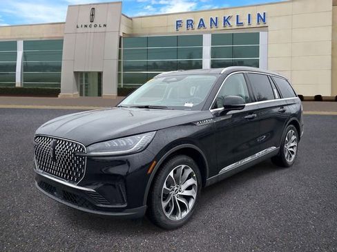 New 2026 Lincoln Aviator Reserve RWD image 3