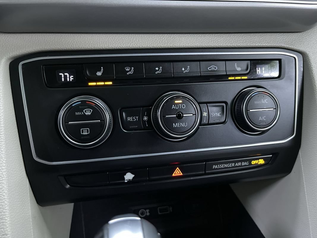 Used 2019 Volkswagen Atlas SE FWD image 22