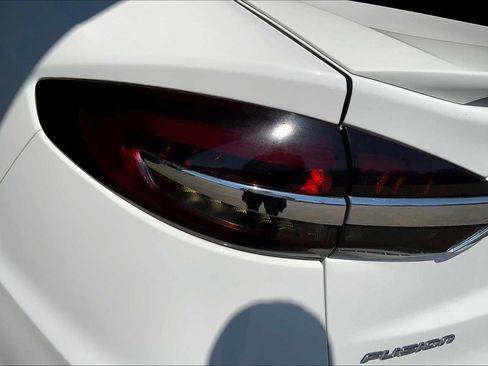 Certified 2019 Ford Fusion Titanium image 28