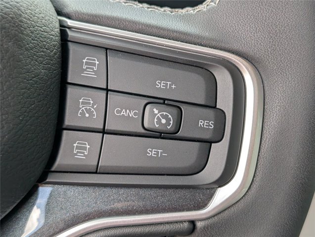 Used 2024 Jeep Wagoneer 4WD w/ Convenience Group I image 19