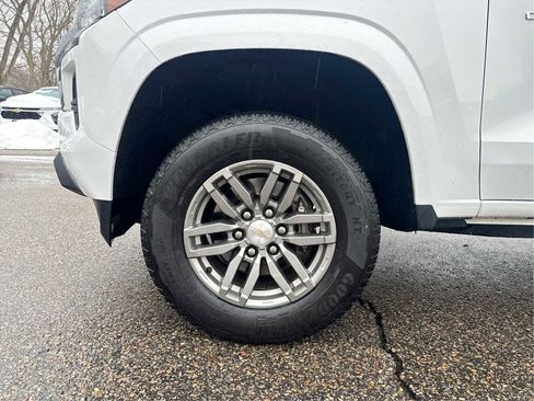 Certified 2023 Chevrolet Colorado LT w/ LT Convenience Package image 24