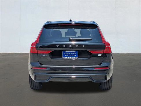 Used 2024 Volvo XC60 T8 Ultimate w/ Protection Package Premier AWD/4WD image 4