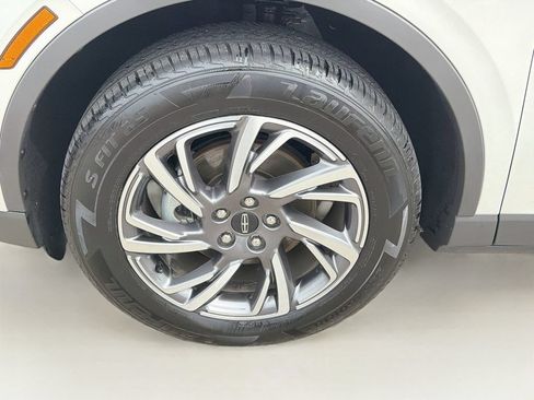 Used 2024 Lincoln Corsair AWD w/ Equipment Group 101A image 32