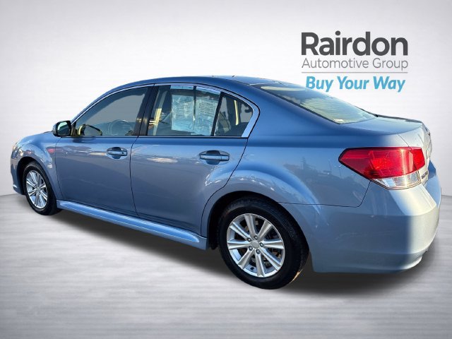 Used 2011 Subaru Legacy 2.5i Premium AWD/4WD image 5