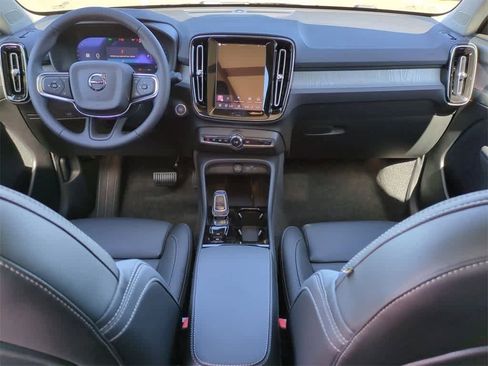 Used 2026 Volvo XC40 B5 Plus w/ Protection Package Premier image 14