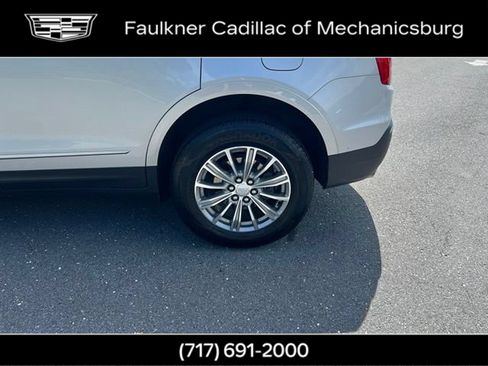Used 2017 Cadillac XT5 Luxury w/ Driver Awareness Package AWD/4WD image 30