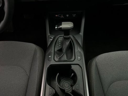 Used 2025 Kia K4 LXS image 14