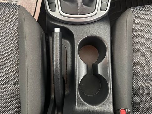 Used 2023 Kia Seltos LX image 18