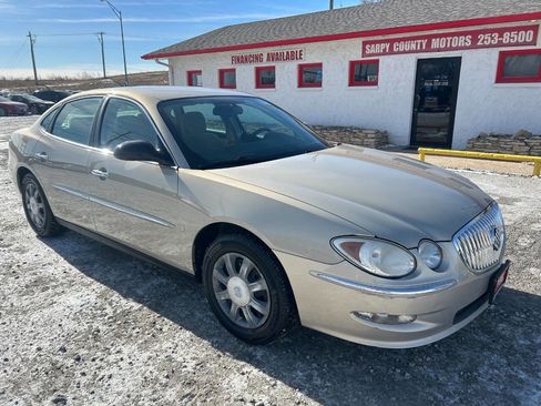 Used 2008 Buick LaCrosse CX image 1