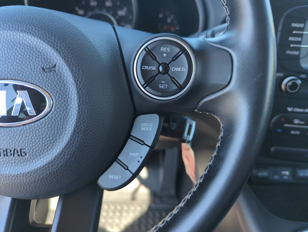 Used 2017 Kia Soul + w/ Designer's Package FWD image 22