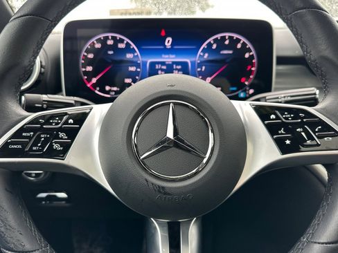 Certified 2025 Mercedes-Benz C 300 Sedan image 25