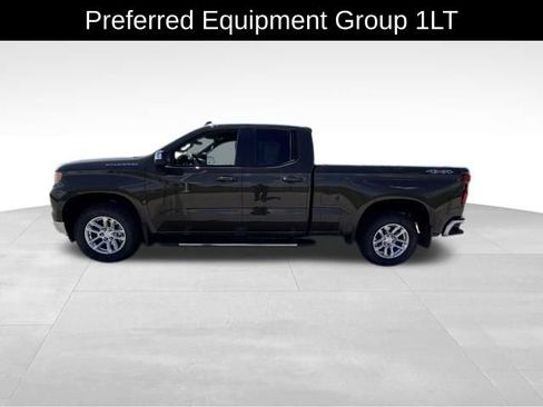Used 2023 Chevrolet Silverado 1500 LT w/ Convenience Package II AWD/4WD image 4