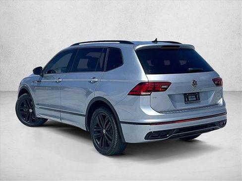 Used 2022 Volkswagen Tiguan SE R-Line FWD image 13