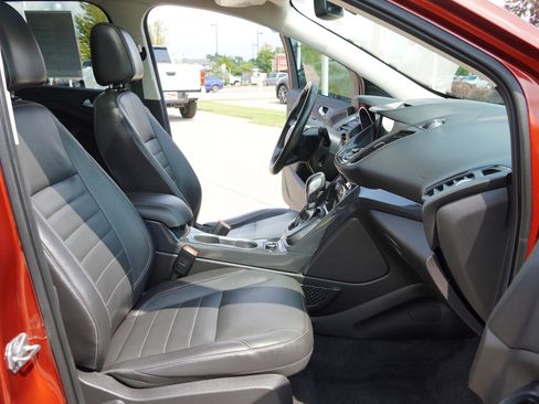 Used 2016 Ford Escape Titanium image 26