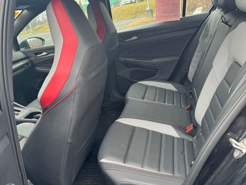 Used 2022 Volkswagen GTI SE image 9