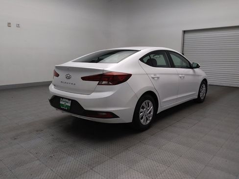 Used 2019 Hyundai Elantra SE w/ Cargo Package image 9