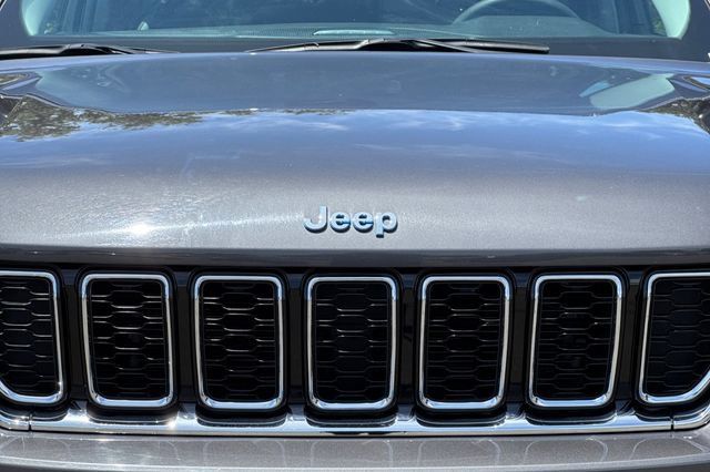 Used 2024 Jeep Grand Cherokee Limited 4xe AWD/4WD image 49