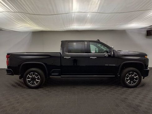 Used 2022 Chevrolet Silverado 3500 High Country w/ Z71 Off-Road Package AWD/4WD image 8