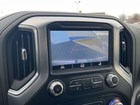 Used 2021 GMC Sierra 1500 SLT w/ SLT Premium Package image 19