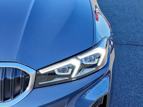 Used 2026 BMW 330i xDrive Sedan w/ Convenience Package image 9