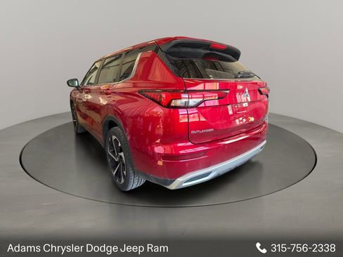 Used 2023 Mitsubishi Outlander SE AWD/4WD image 4