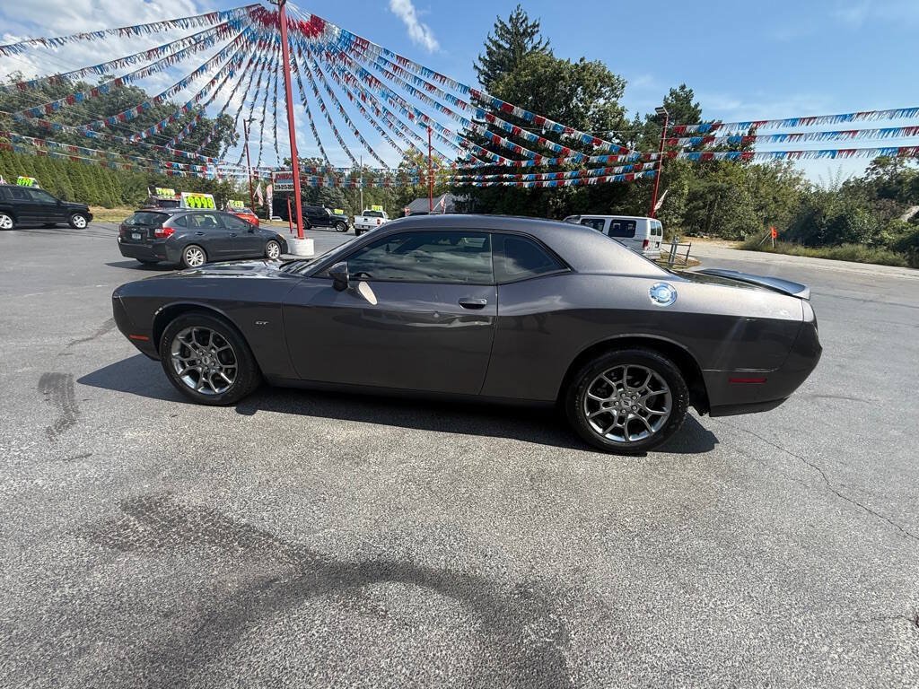 Used 2017 Dodge Challenger GT AWD/4WD image 6