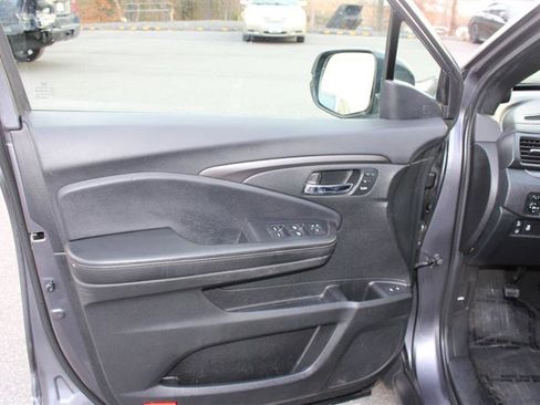 Used 2021 Honda Passport EX-L image 10