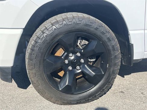 Used 2024 RAM 1500 Tradesman w/ Night Edition image 9