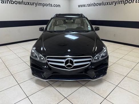 Used 2016 Mercedes-Benz E 350 4MATIC Wagon image 2